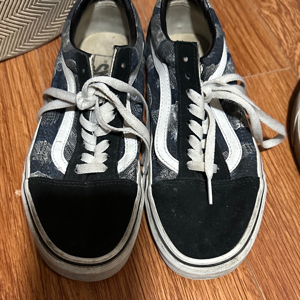Vans Black and White Women's Sneakers